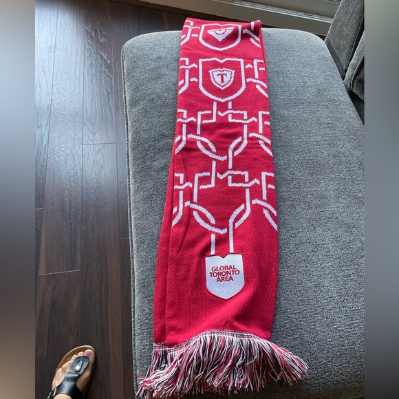 2024 TFC scarf brand new - Picture 3 of 3
